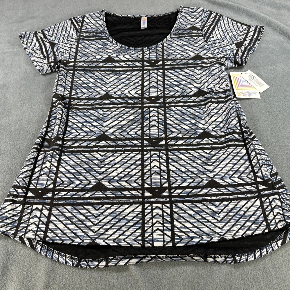 LuLaRoe Classic T Shirt Medium Blue Black Geometric Aztec Print Short Sleeve NWT